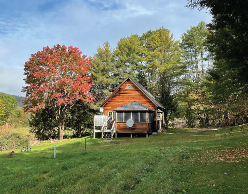 Guest house (Cotagge) 3-Bedroom House with kitchen