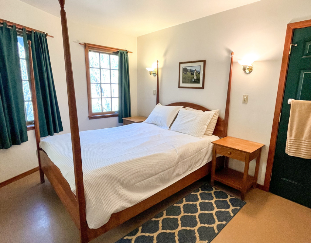 A cozy stay in Unit #9 with a queen bed and private bath