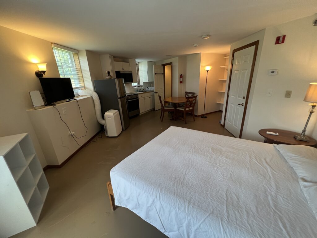 Studio #15 with a queen bed, full kitchen & private bath