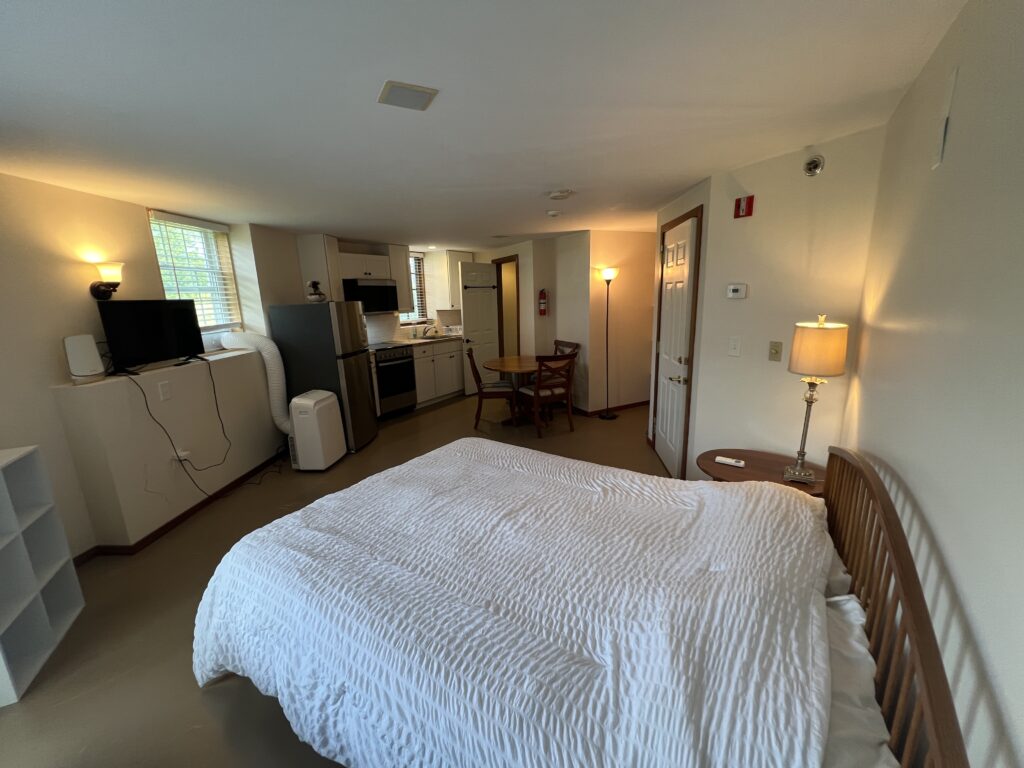 Studio #15 with a queen bed, full kitchen & private bath
